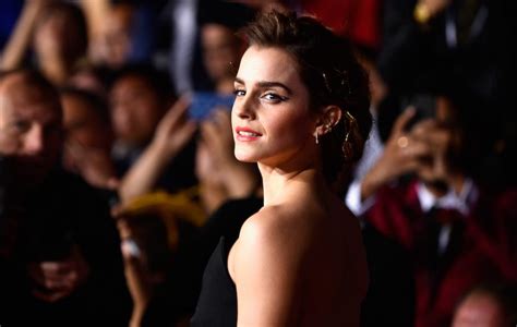 Emma Watson Pursuing Legal Action After Private Photos。